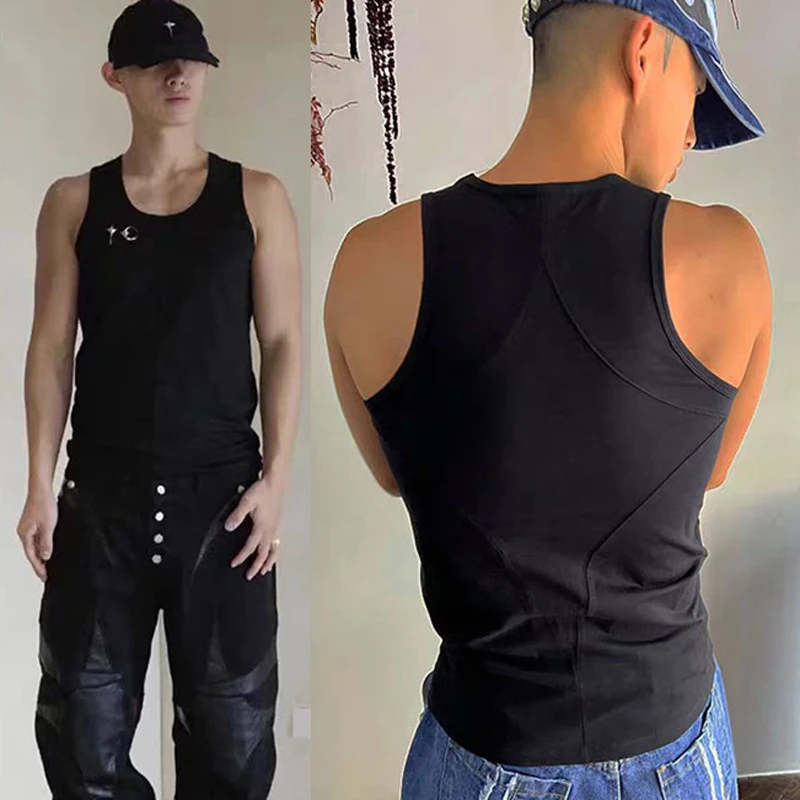 

New Fashion Brand Costume Thug Club Waistcoat High Quality Metal LOGO Summer Leisure Men's Vest