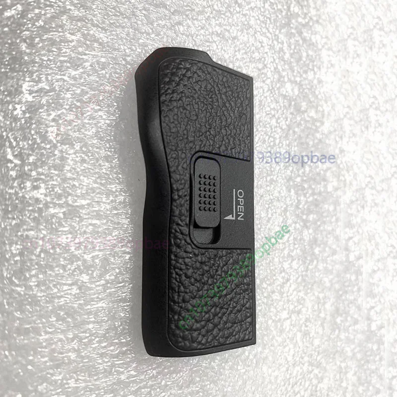 New SD Memory card lid cabinet assy repair parts for Sony ILCE-7sM3 ILCE-7RM4 A7sM3 A7s3  A7RIV A7R4 A7sIII mirrorless