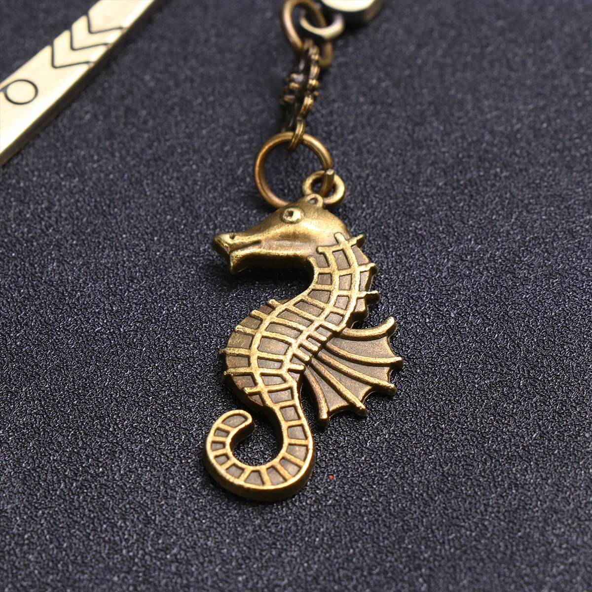 

Sea Horse Metal Bookmark Vintage Animal Pattern Decorative Bookmarks For Office School Stationery Supplies Creative Paper Clips