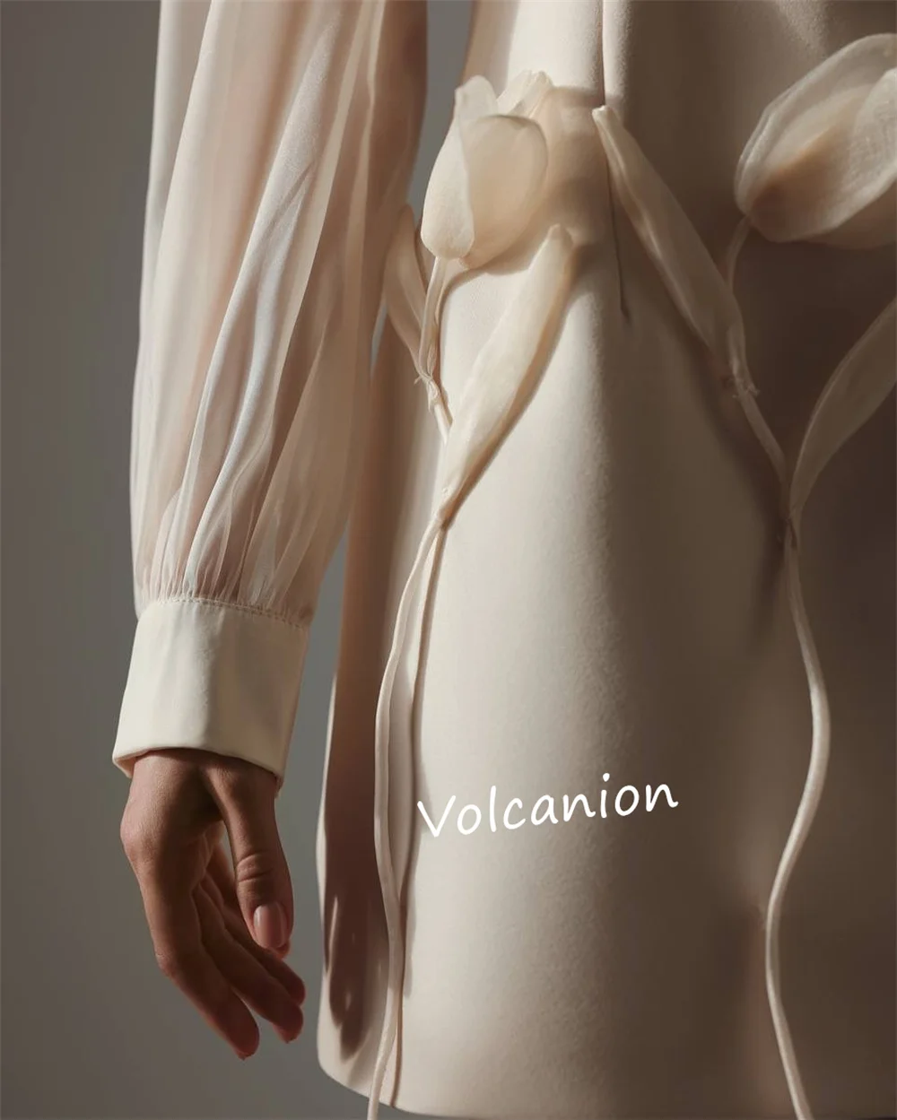 Короткие платья трапециевидной формы с высоким воротником и аппликацией на пуговицах по индивидуальному заказу, элегантная мода для торжественных вечеринок