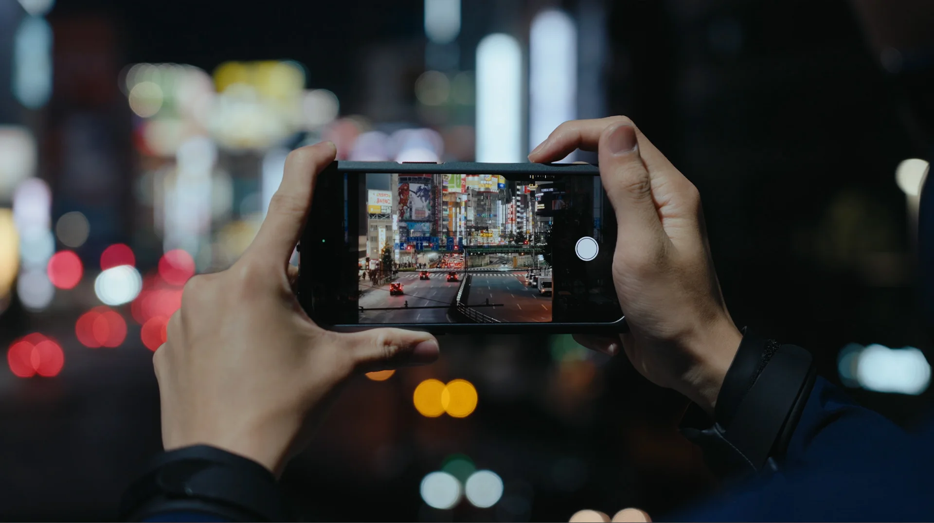 TILTA Khronos Cage Kit für iPhone 16 Pro/Pro Max mit Magnetkartenhalterung – Detail 12