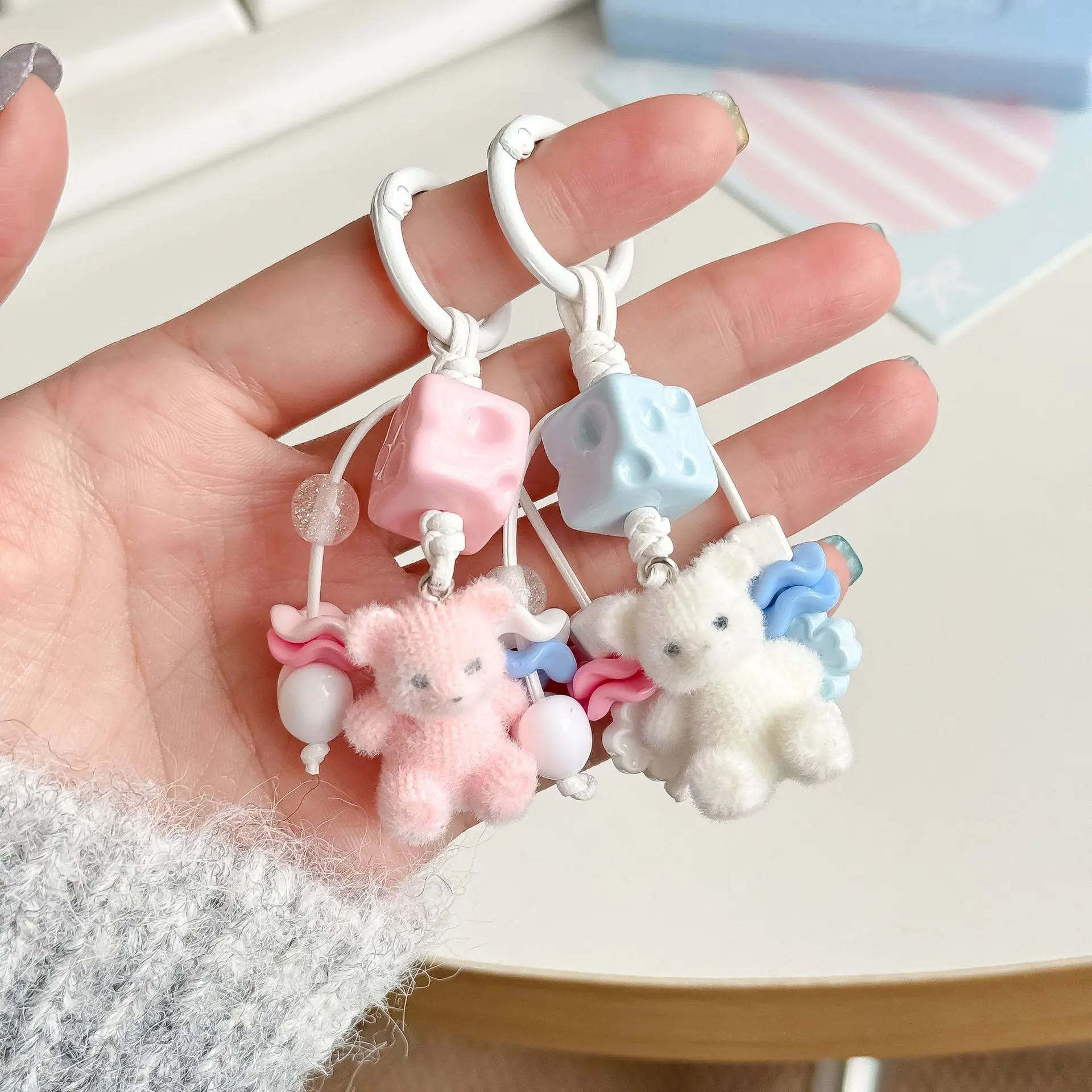 اليد مضفر الحبل مفتاح سلسلة رائعتين غامض بوم بوم مفتاح سلسلة أفخم جرو مفتاح سلسلة لعوب لحقيبة الظهر مفاتيح الديكور