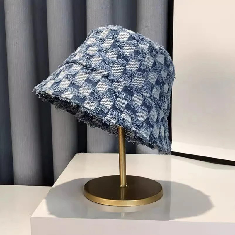 Hairy checkered denim hat for female niche, face covering, sun protection, big head circumference, fisherman hat
