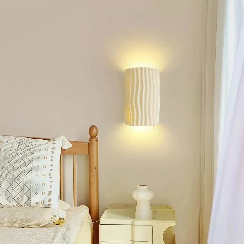 Modern Wavy Vertical Texture Cylinder LED Wall Sconce Up Down Light Indoor Wall Lamp Bedroom Hallway Background Decor