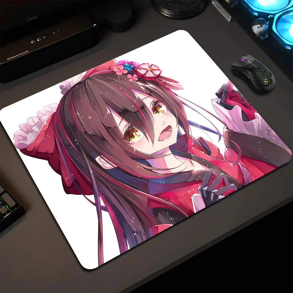 

Roboco Hololive Girl Anime Mousepad Small LockEdge Mouse Pad For Gamers Computer Desk Pad Anti-slip Rubber