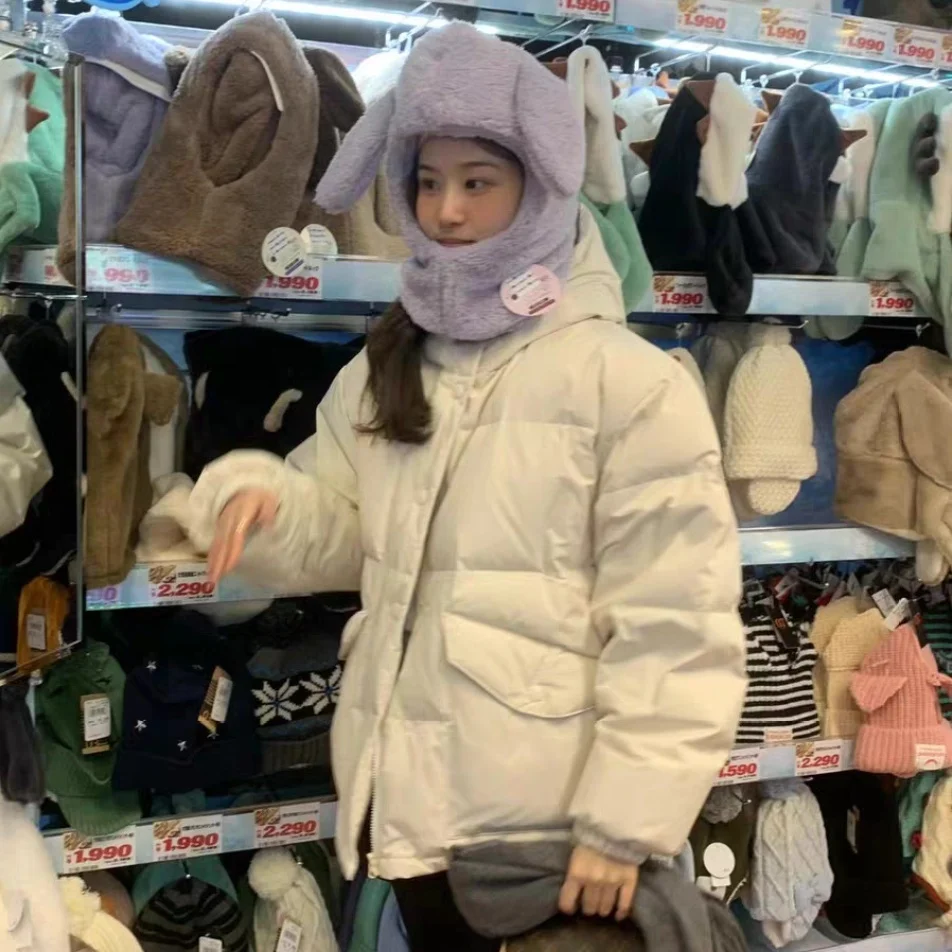 เสื้อโค้ทผู้หญิงแบบมีฮู้ด ซิป ผ้าดาวน์สีขาว น้ำหนักเบา สไตล์ลำลอง ให้ความอบอุ่น ทรงโอเวอร์ไซส์ ดีไซน์ทันสมัย แมทช์ได้กับทุกชุด