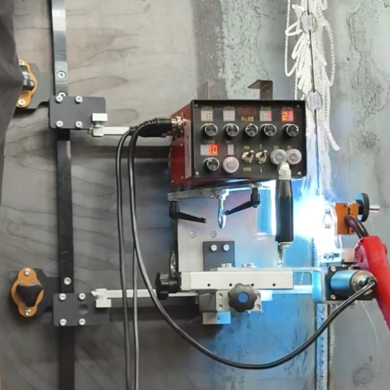 Multi Function MIG Welding Robot Automatic Welding Tractor Carriage Four Wheel Drive For Steel Structures Industry
