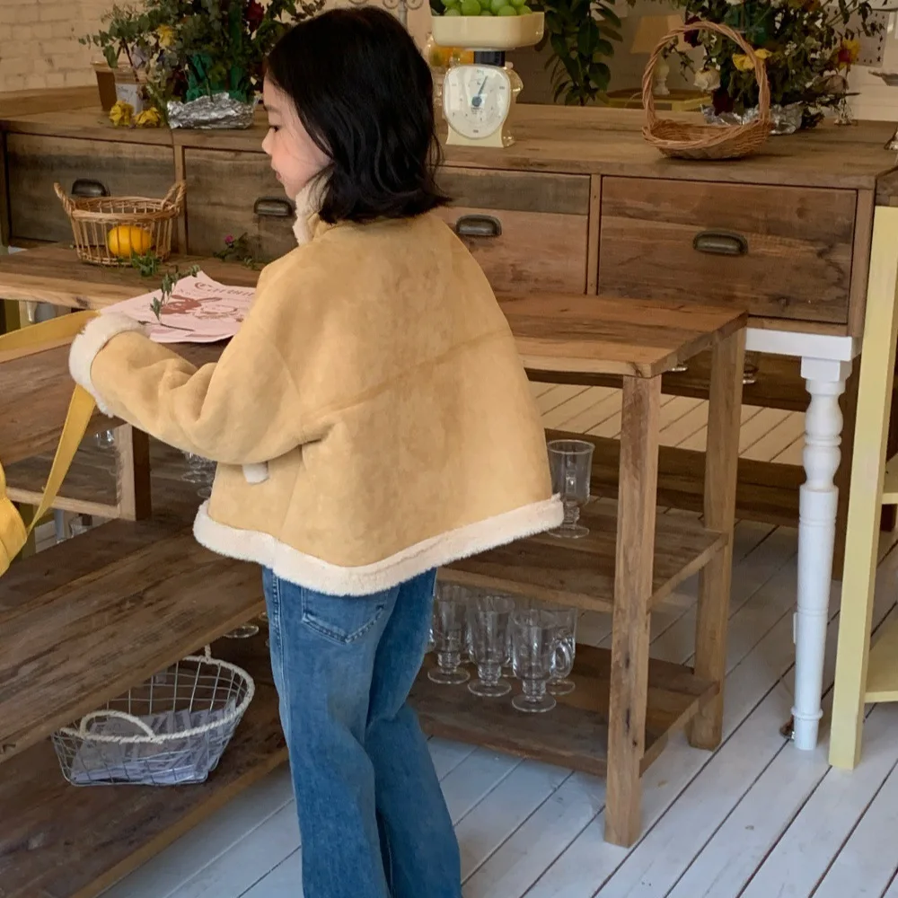 الفتيات الفراء معطف قطعة واحدة 2025 شتاء جديد الأطفال معطف سميكة ملابس الشتاء الدافئة الفتيات أفضل ملابس الأطفال