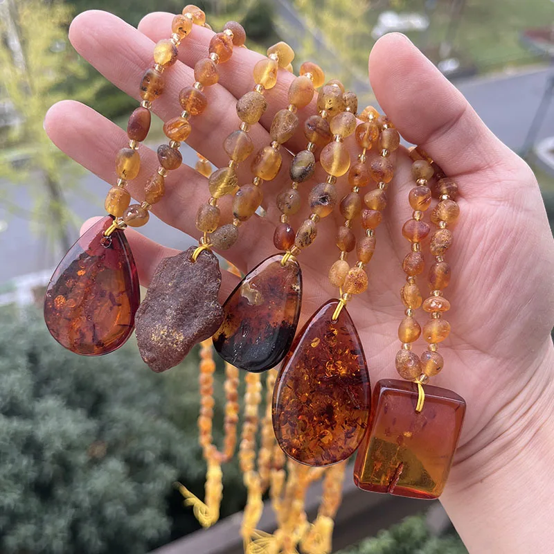 100% Original Amber Broken Pendant Necklace Gift Natural Stone Irregular Bean Plant Beads New Real Jewelry Supplier Wholesale