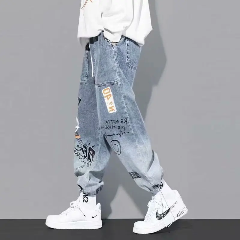 New Fashion Men's Loose Fit Denim Jeans with Cartoon Graffiti Print, Elastic Drawstring Waist and Ankle-tied Cuffs