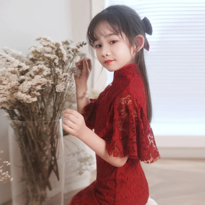 

Детское платье Cheongsam в китайском стиле для девочек, новинка 2025, улучшенное красное платье в стиле ретро для девочек, летнее платье