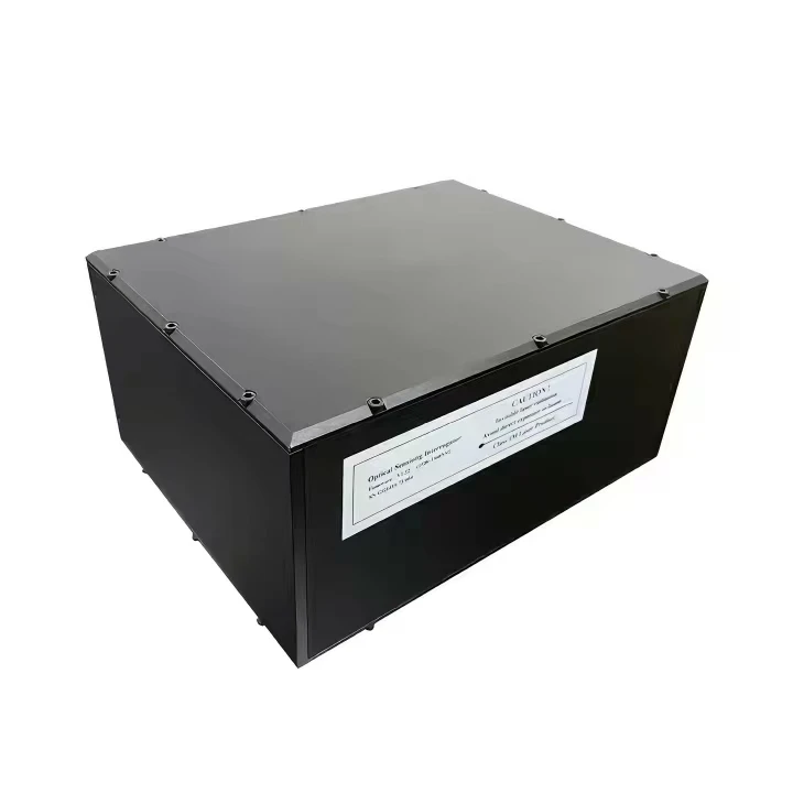 Interrogador de detección óptica de 1528 ~ 1568 nm a la venta |   Interrogator FBG para análisis deformación industrial de petróleo/suelo y pruebas estáticas