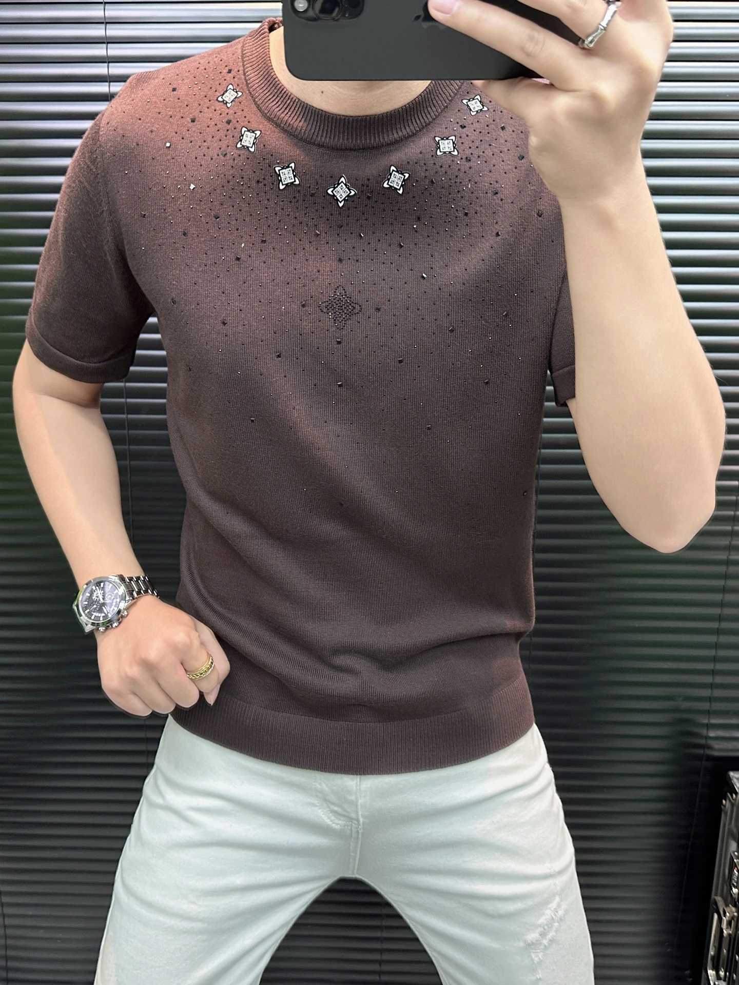 

Модная трикотажная футболка с коротким рукавом для мужчин, приталенная, класса люкс, с стразами, для осени и зимы