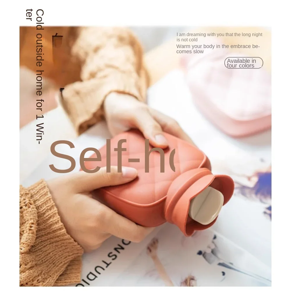 

Silicone hot water bottle hot water bag mini flush hand warmers warm palace baby trumpet water bag explosion-proof hot treasure.