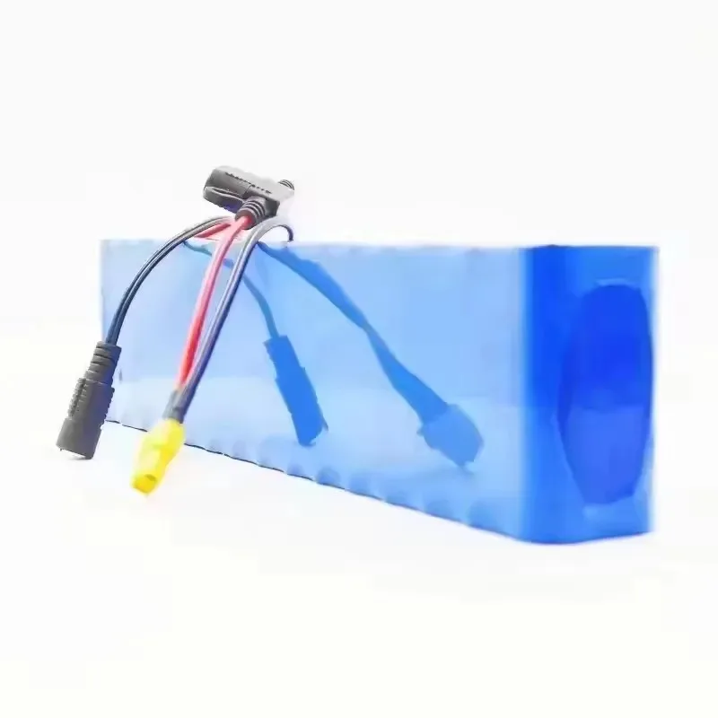

48V 8000mAh 18650 Battery Pack 13S2P for Electric Scooters, High Power Li-ion with BMS & Fuse, Compatible Replacement.
