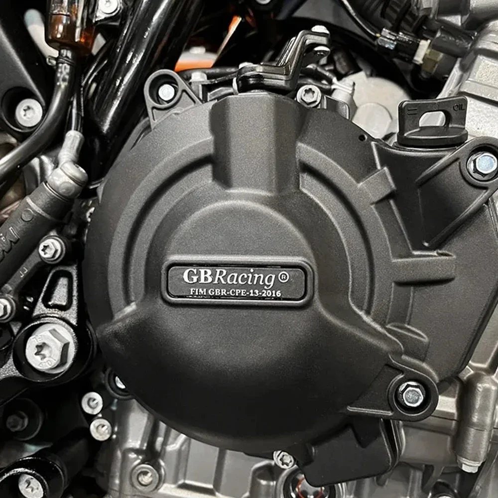 

790R 2023 Motorcycle Engine Protection Cover For 790 DUKE & 790R 2018 2019 2020-2022 2023 Engine Covers Set Carbon Fiber Texture
