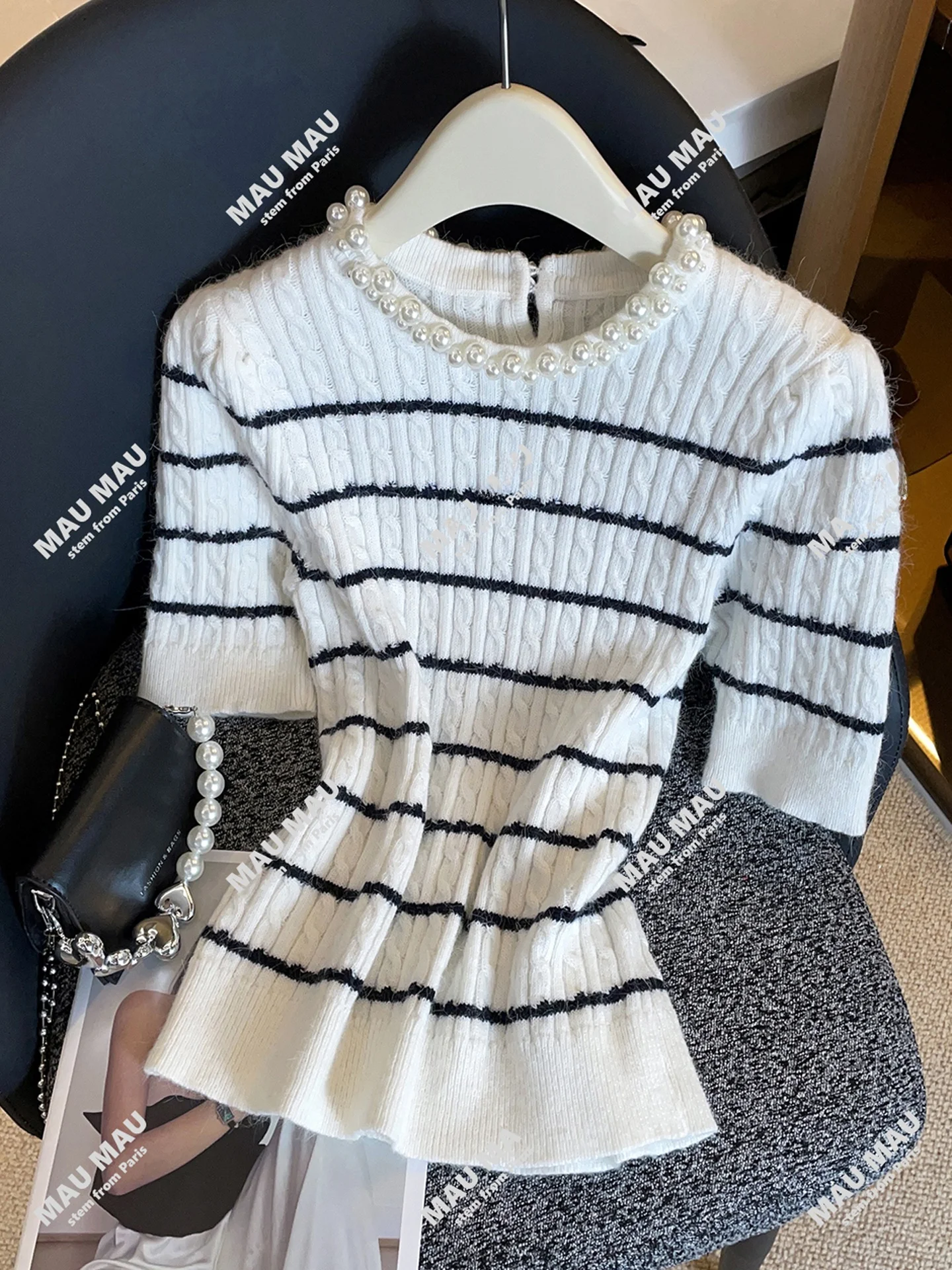 

Soft Ele Striped Knit Top Women's Premium Faion Autumn 2025 Commute Sle ort Sve round Ne Regular Fit Knitted S...