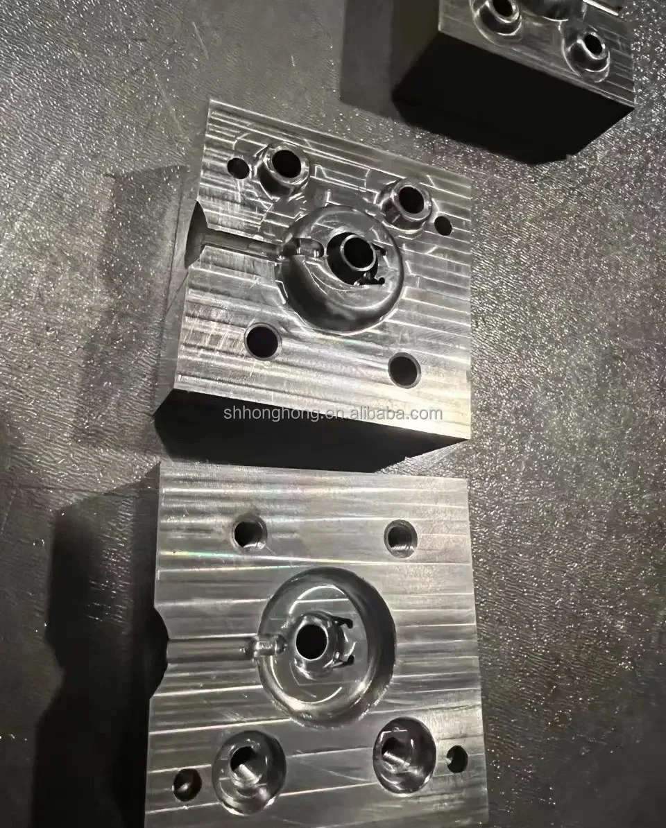 Mini piezas de moldeo por inyección, súper molde de inyección de escritorio, pequeña máquina de moldeo por inyección