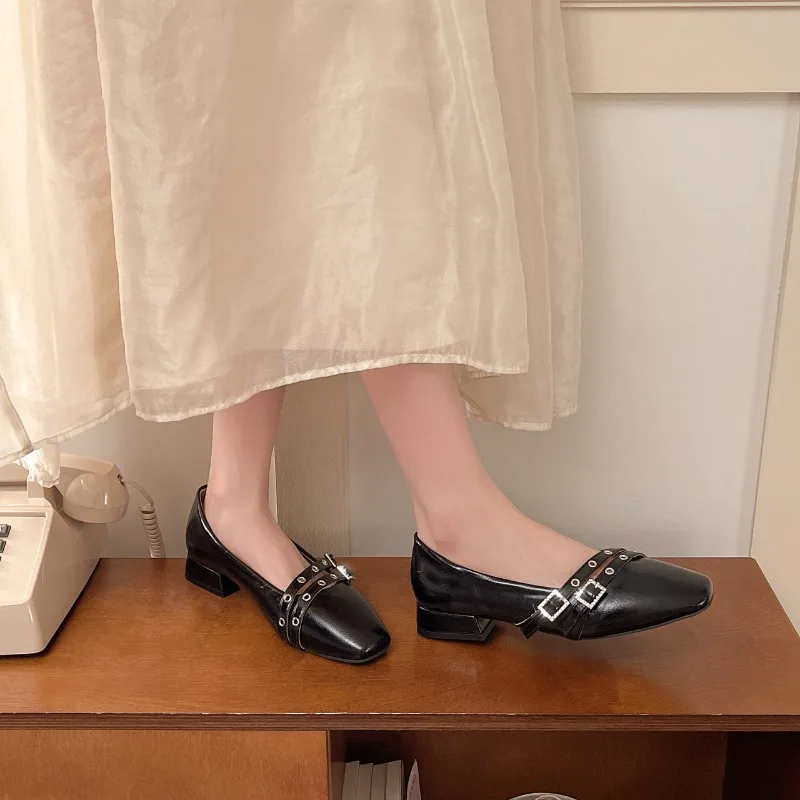 Summer New French Vintage Studed Square Toe Mary Jane Shoes Women's Crossover with Metal Buckle Single Shoes