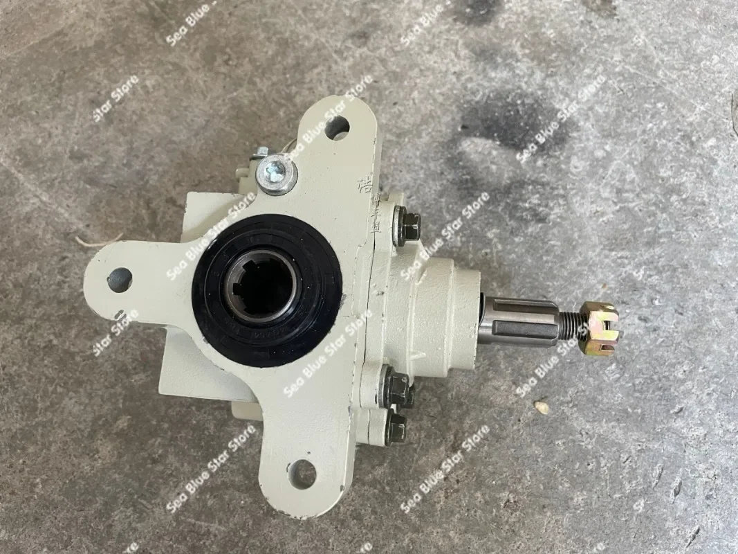 Four-wheel off-road motorcycle accessories continuously variable speed GY6 big bull shaft transmission beach car rear axle