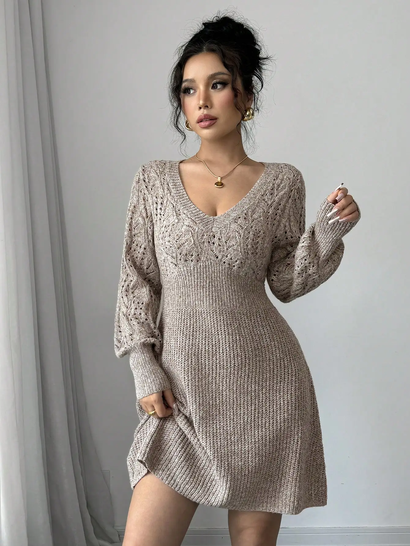 Vestido feminino outono/inverno de malha manga comprida com decote em coração curto suéter, cor sólida feminina V
