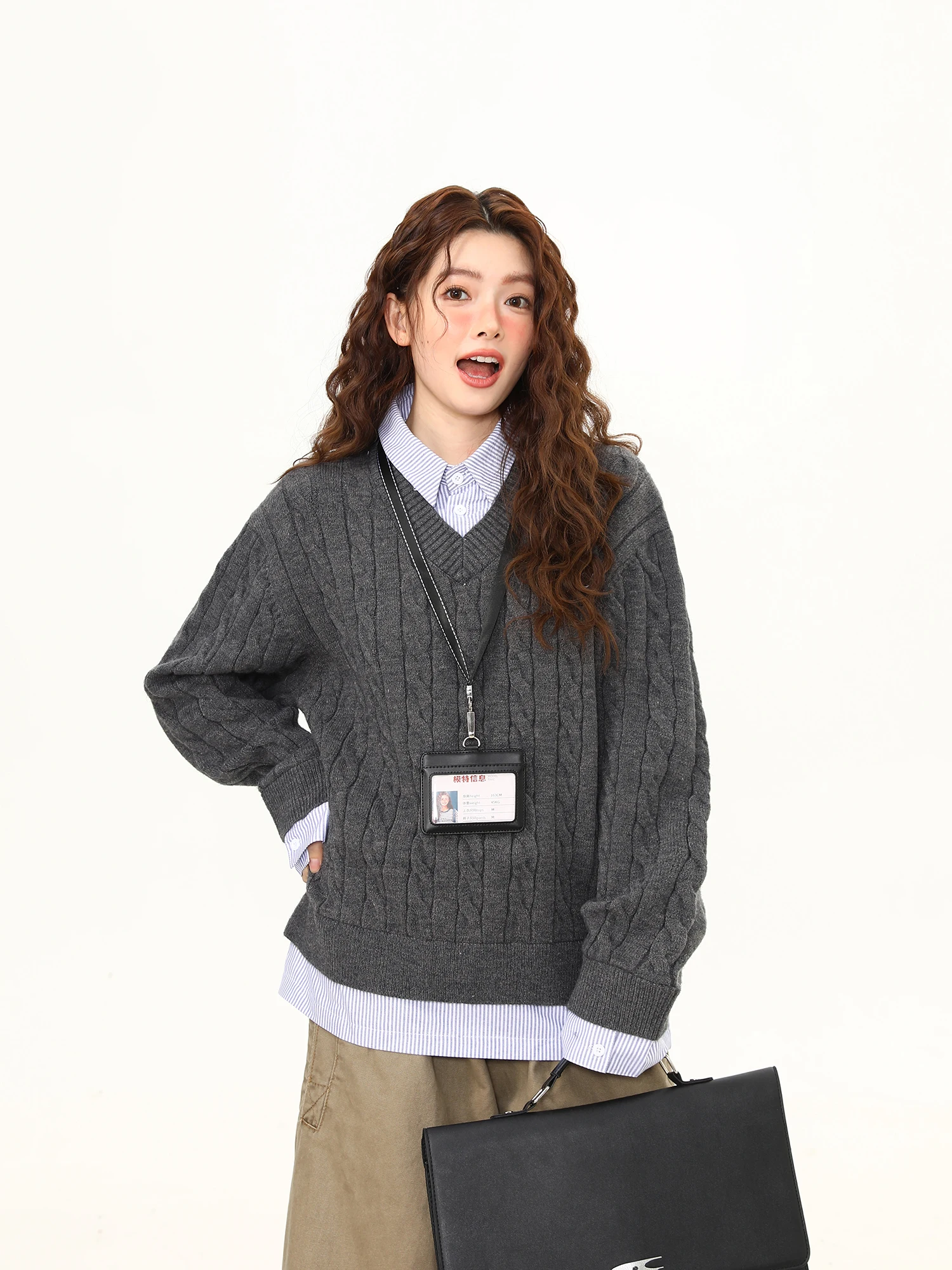 

Женский вязаный свитер в стиле Wild American College: свободный, модный, с эффектом двухслойности, для осени и зимы, уличный стиль