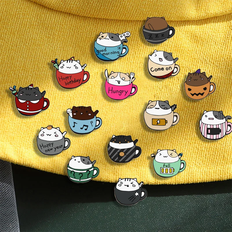 16 estilos Mini taza de té gato alfileres esmaltados dibujos animados Mew broches insignias Kitty expresión idioma solapa Pin joyería regalo para amigos