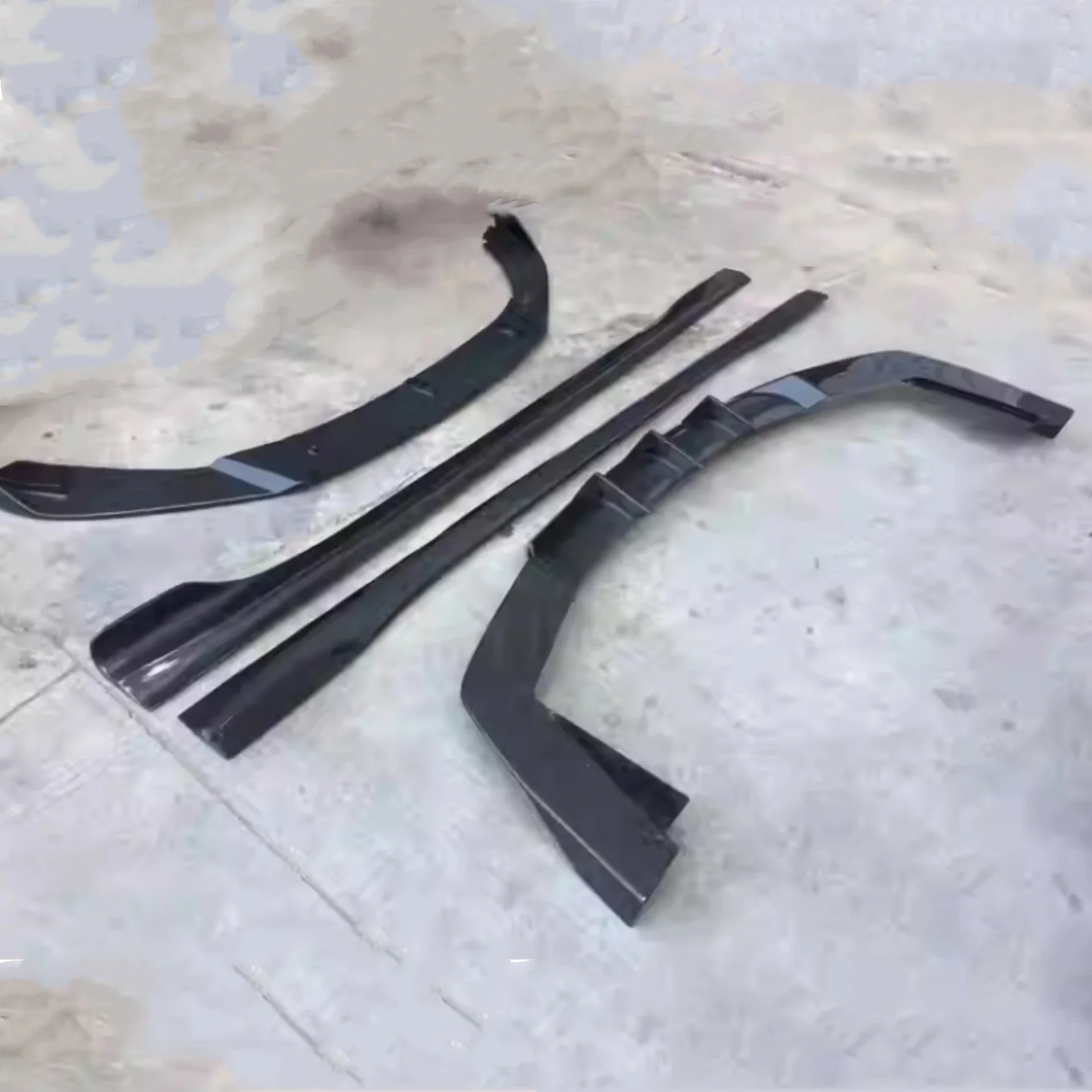 

Carbon Fiber Front Rear Lip Side Skirt Spoiler for Maserati Ghibli Modified Surround Body Kit Car Accessories
