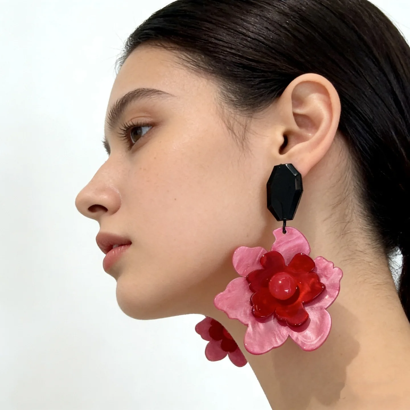 HUANZHI French Romantic vintage Gradient Pink Flower Drop Earring Three Dimensional Petal Vacation Jewelry for Women