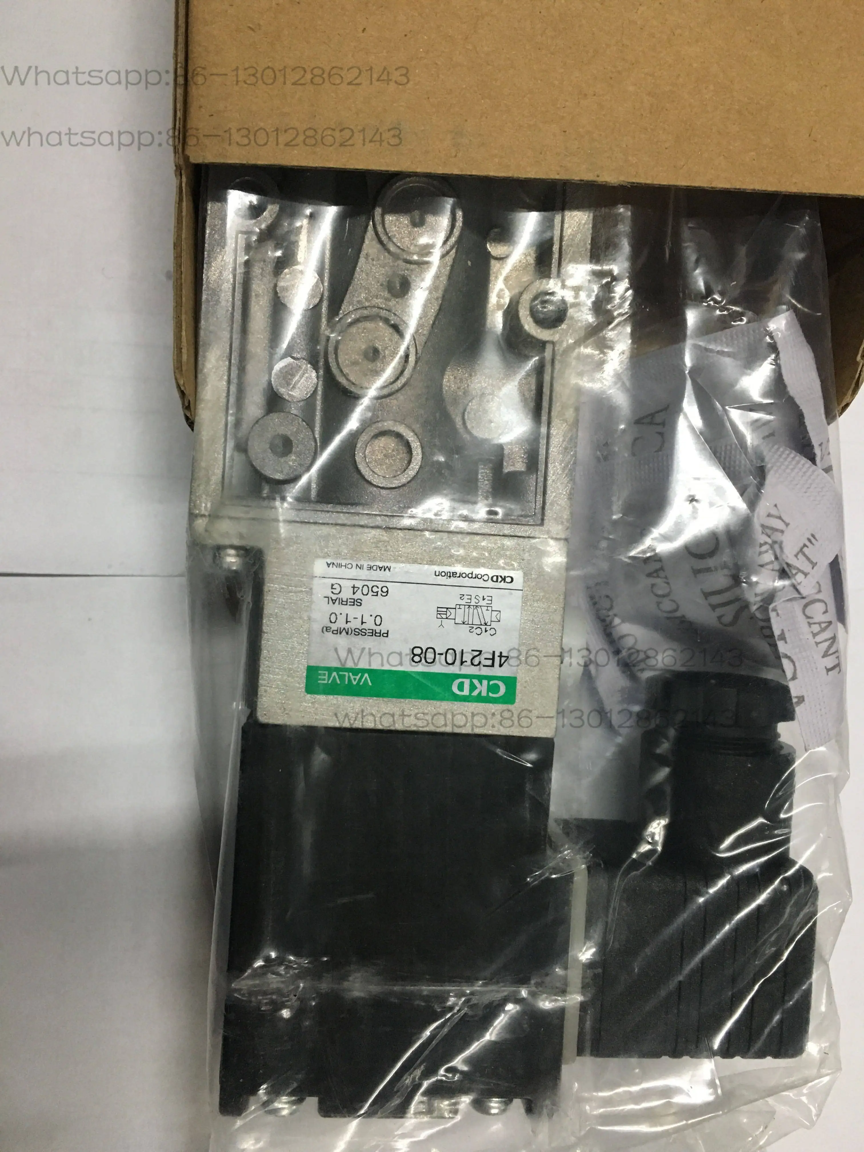 

2026 NEW Solenoid valve 4F210-08 Voltage AC110v/DC24V/AC220