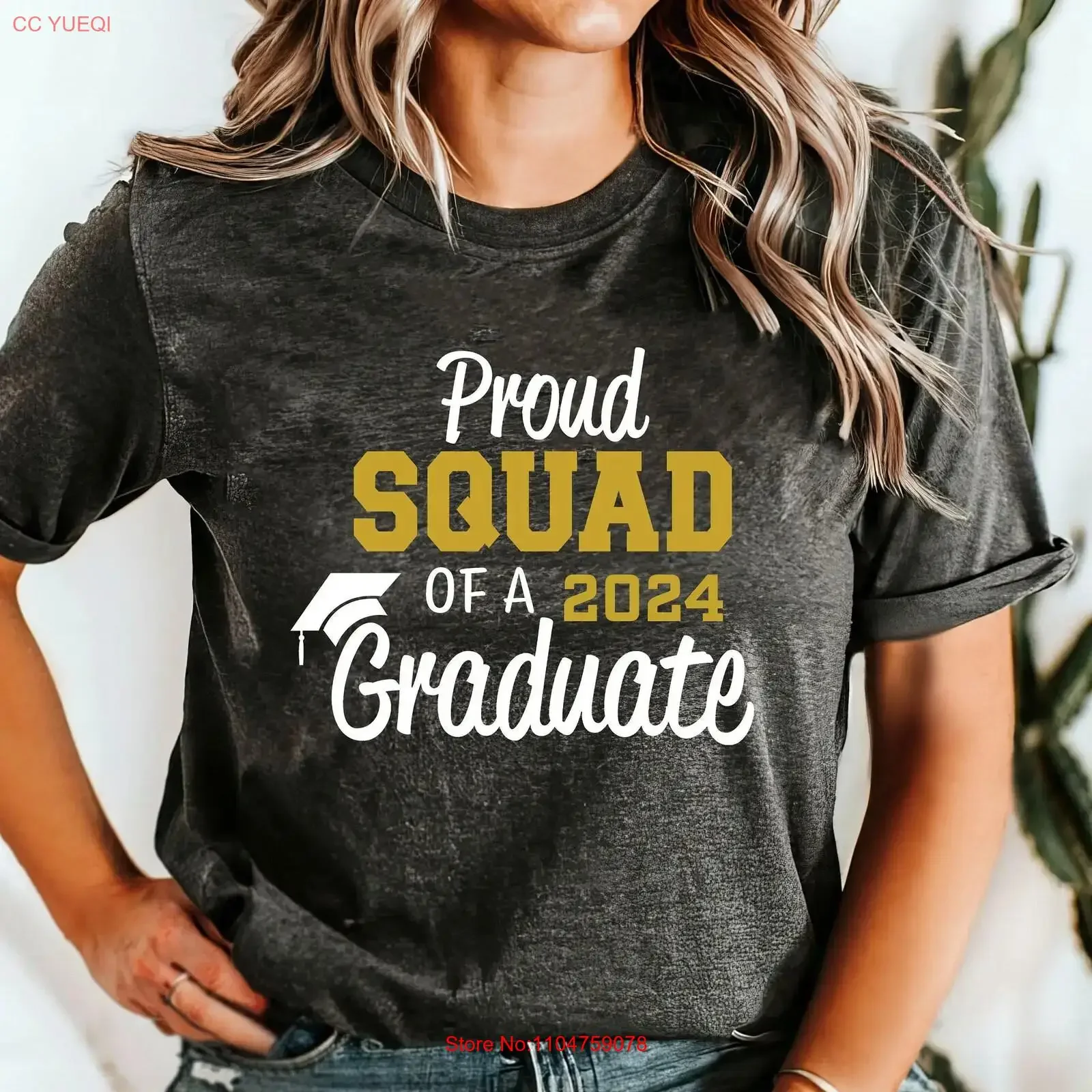 Proud Squad of a 2024 Graduate T Shirt for Grads Graduation Grad vintage Washed Stylish Versatile Top For Everyday Wear