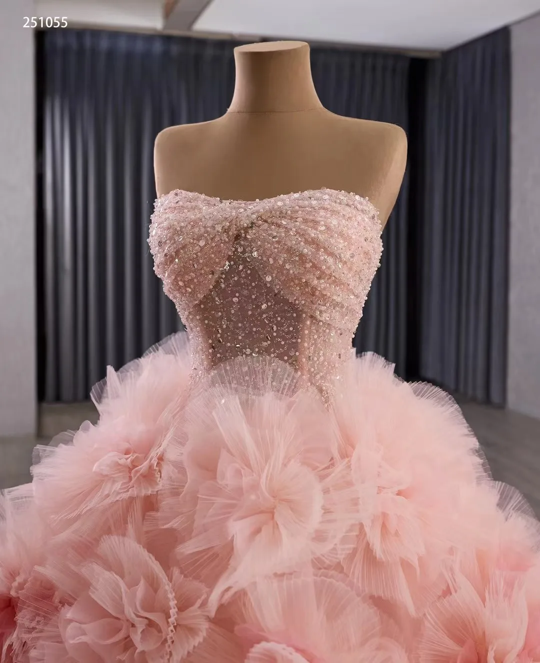 Vestidos de quinceañera hinchados de color rosa, vestido de baile con escote en forma de corazón, volantes y perlas, vestidos mexicanos dulces 16, 15 años personalizados
