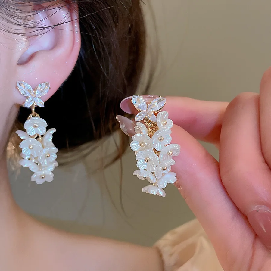 

14k Gold Plated Acrylic Flower Dangle Earrings Shiny Zircon Butterfly Pendant Earring French Elegant Tassel Ear Drops Wedding