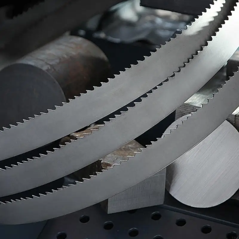 Рунокарный инструмент для лезвия.