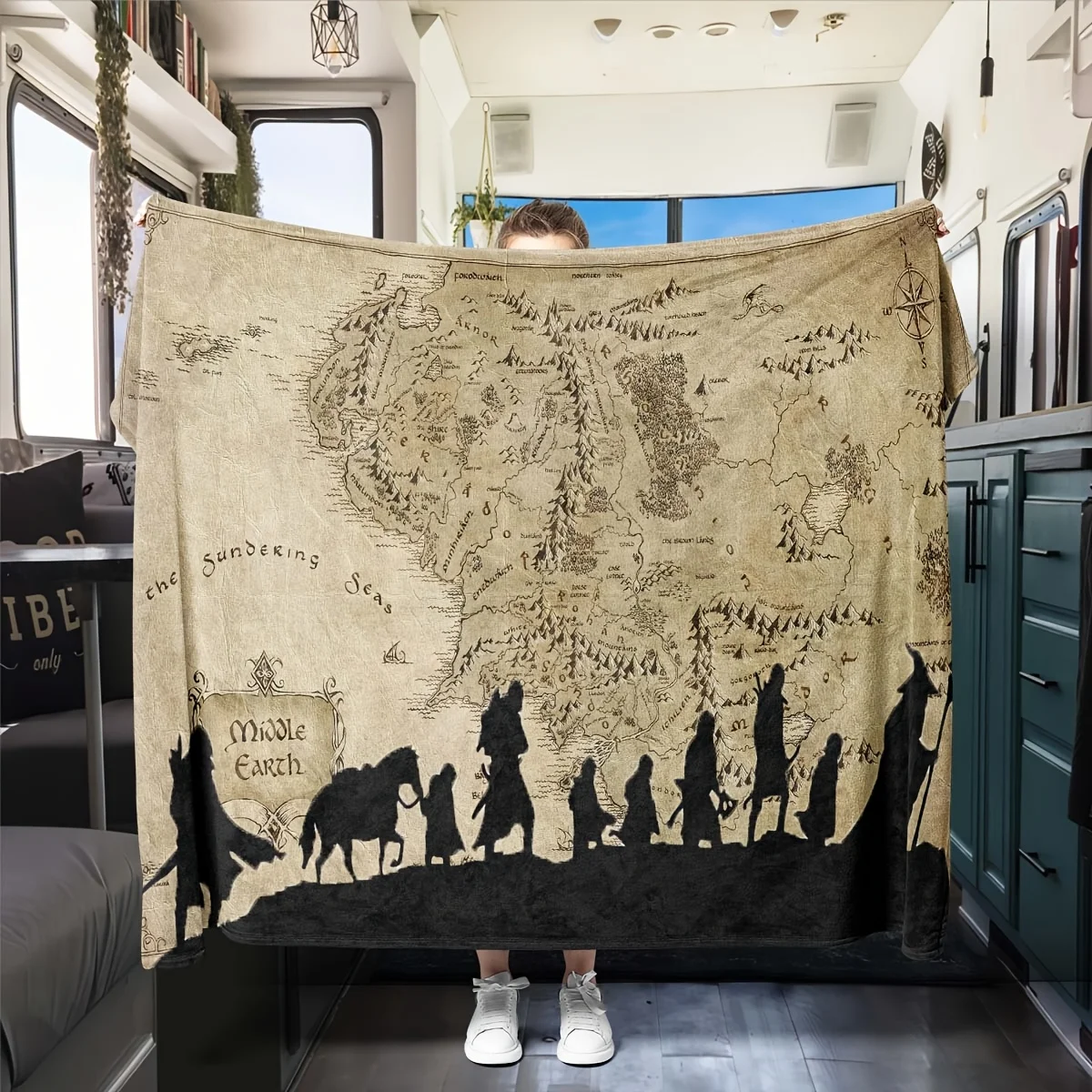 World Map Pattern Flannel Fleece Blanket Knit Fabric RV Decor Warm Car Interior Throw Vintage Travel Cozy Home Decor RV Bedding