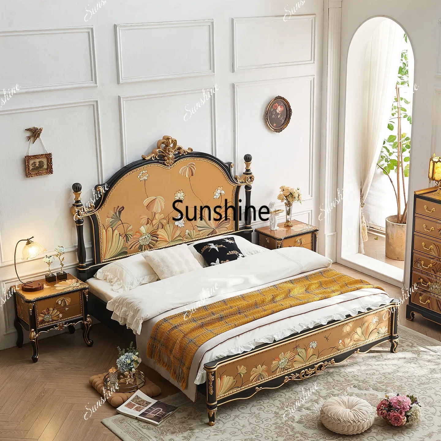 

YFrench Chinese style hand-painted lotus solid wood carving bed master bedroom, neoclassical gold high-end