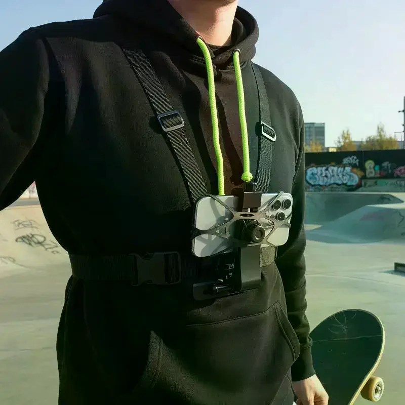 Adjustable Chest Phone Mount With Adjustable Straps, Universal Holder Perfect For Vlogging Hiking Cycling Outdoor Recording