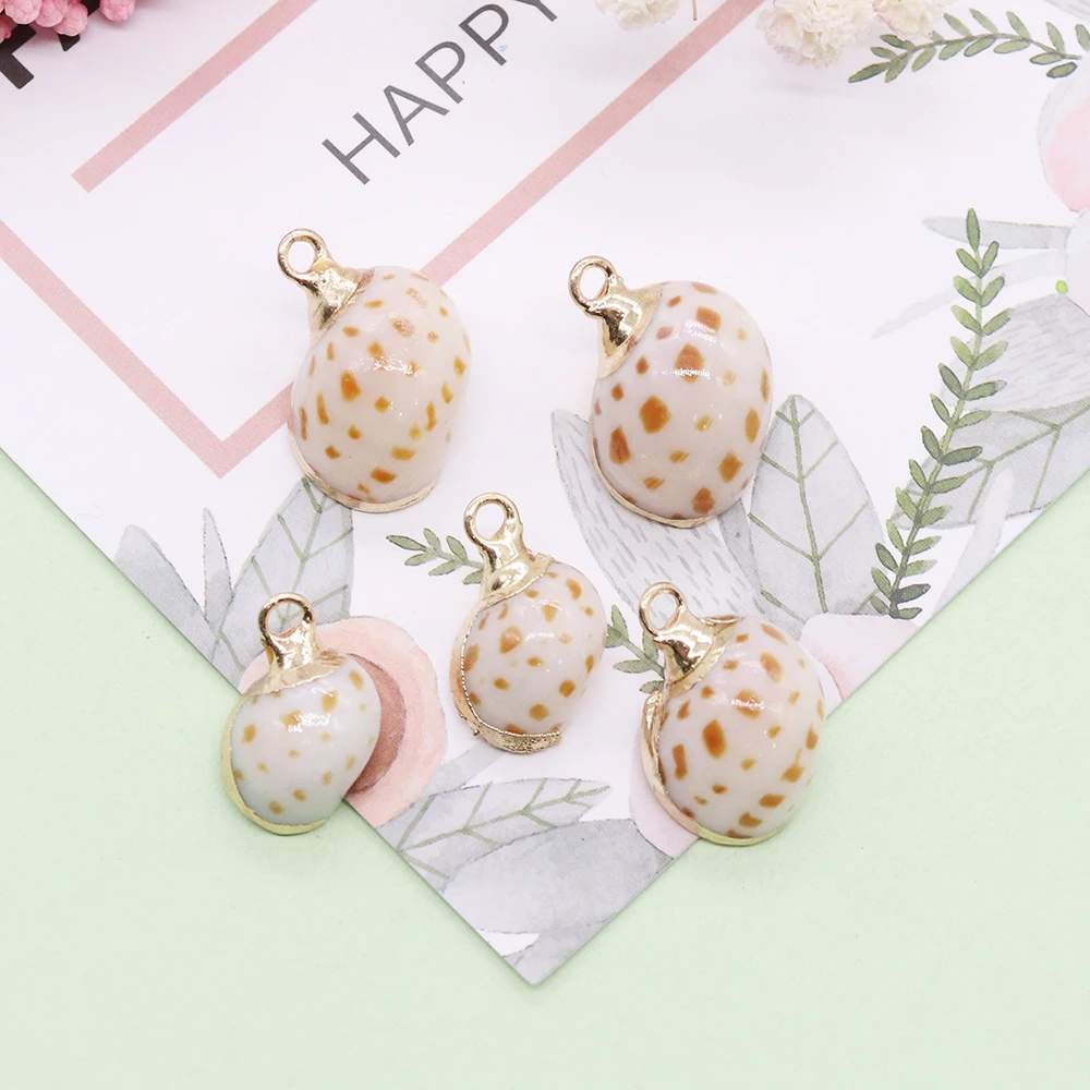 

5pcs Natural Stone White Conch Pendant Fashionable Charm Snail Shaped Pendant DIY Jewelry Making Necklace Bracelet Accessories