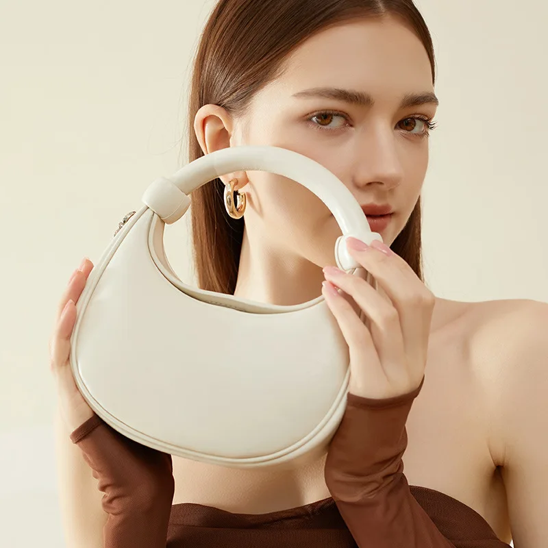 

Exquisite Design Popular Crescent Bag Women Genuine Leather Chain Crossbody Bag Ladies Small Shoulder Handbags Luxury Quality