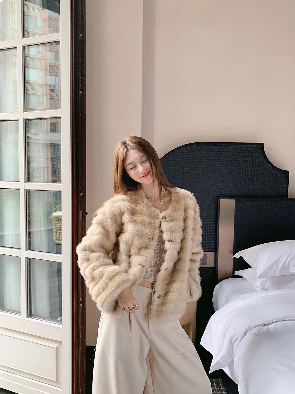 

Puffer Jacket Women's Thickened round Neck Short Coat Casual Style Pure Color Chinese Brand Yang Bubble Winter Outerwear