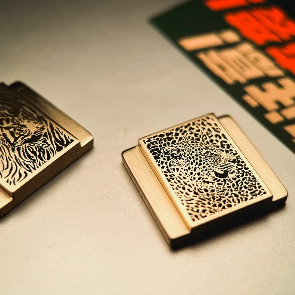 Metal de bronze padrão câmera quente e fria sapato capa protetora zebra tigre leopardo para sony canon fuji nikon leica