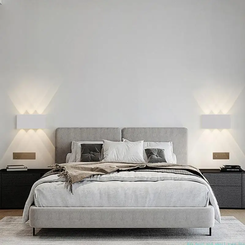581C Ambiances Lighting Plastic Texture Suitable for Bedrooms and Reading Areas Use