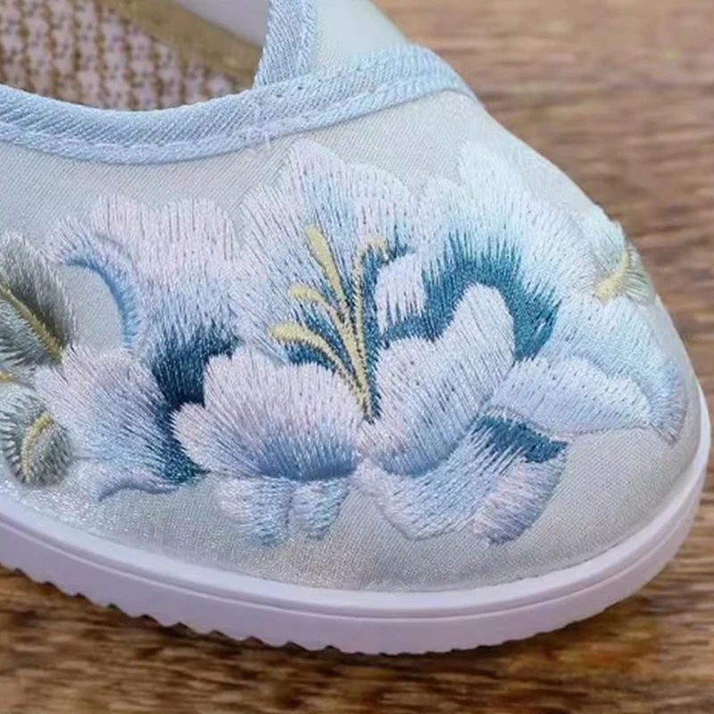 Anime Cosplay Schoenen Chinese Hanfu Schoenen Etnische Stijl Theekostuum Borduren Lente Zomer Ademend Verborgen Hakken Vrouwen Meisje