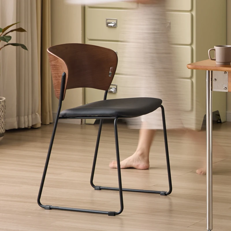 Vintage Style Dining Chair High-End Feel Home Use Solid Wood Retro Backrest Chair