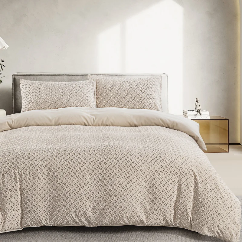 Solid Color Queen King Duvet Cover Set - Tufted Boho Chic Soft Textured Clipped Microfiber Bedding Set 2/3 Piece Comforter Cover