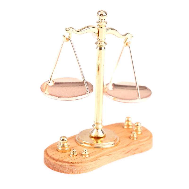 Accessoires miniatures pour maison de poupée, Mini modèle d'équilibre, jouet pour la décoration, 1/12