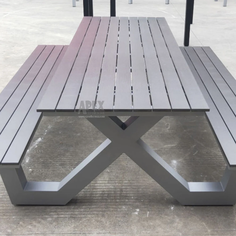 Picnic Portable Suitcase Outdoor Table Set Easy Folding Dining Camping Table Picnic Set with Umbrella