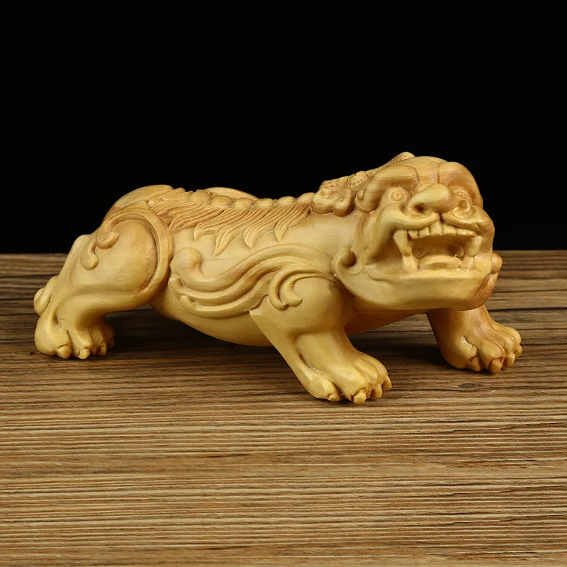 

Boxwood Wood Carved Decor Mythical Beast Brave Troops Pixiu Figurines Craft Mascot Home Decoration Ornament Statue