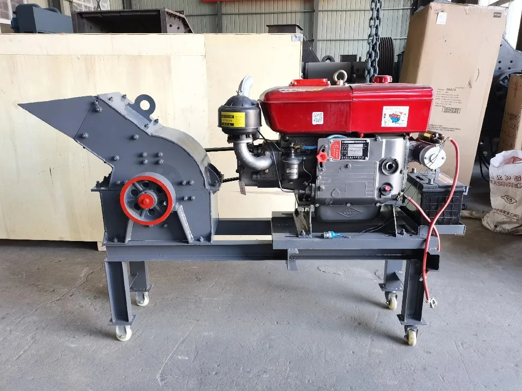 Manufacturing Plant Stone Portable Mini Di esel Engine Hammer Mill Crusher Small-Scale Mobile Gold Ore Rock Crushing Machine