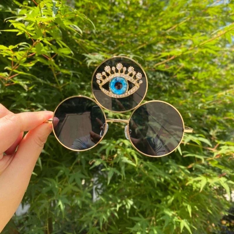 Fashion Round Diamond Frame Sunglasses Women Female Eyeglasses Third Eye Decoration Retro Ladies Party Sun Glasses Oculos De Sol